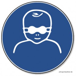 Uigennemsigtig øjenbeskyttelse til småbørn påbudt