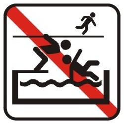 Voldsom leg i bassiner og svømmehal forbudt